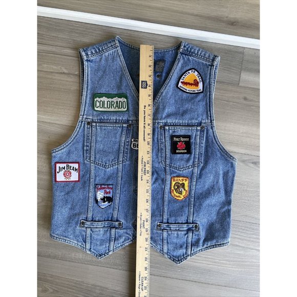 Lizwear Women’s Denim Vest Sz Medium State Park Patches Colorado Yellowstone - Picture 5 of 10